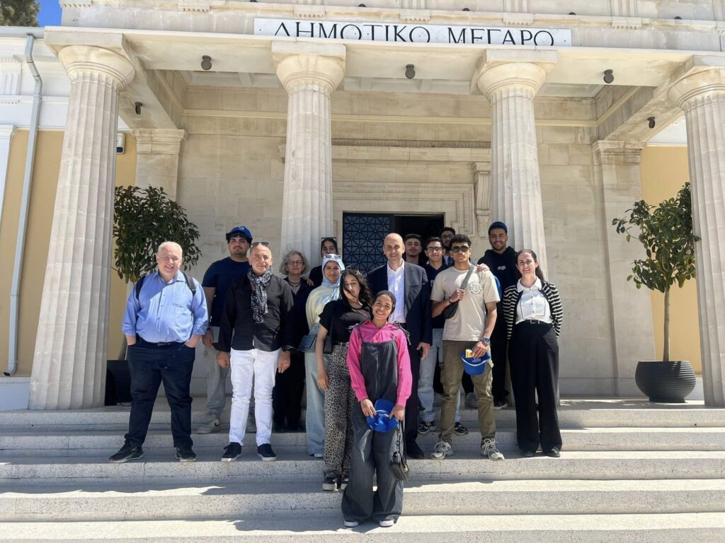 Μαθητές της Αμπετείου Σχολής Καΐρου επισκέφθηκαν την Πάφο (ΦΩΤΟ)