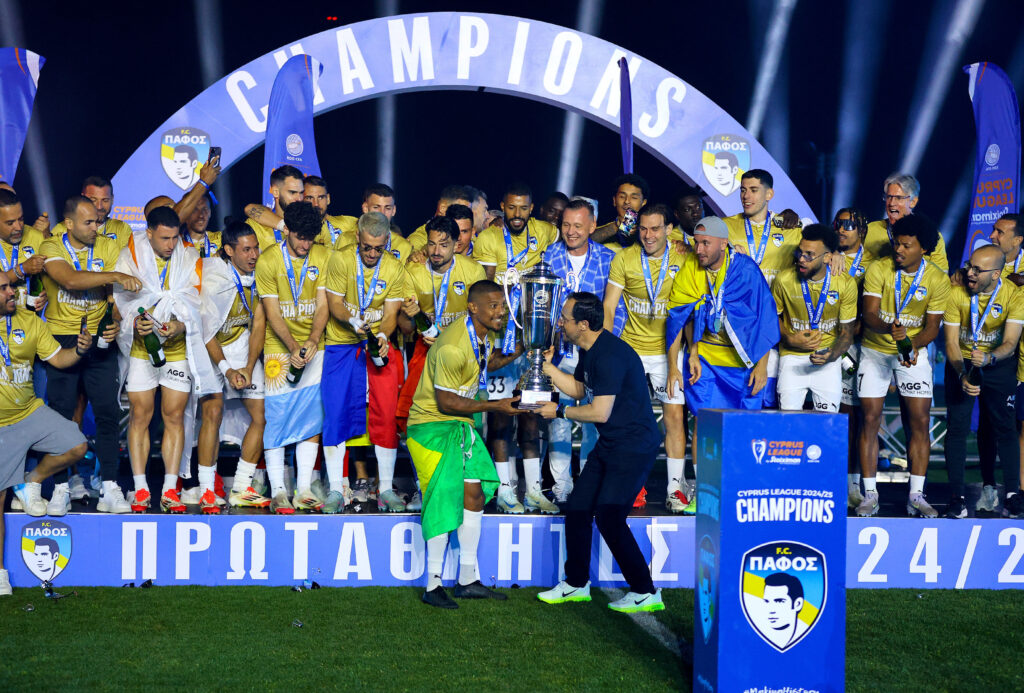 Ξυπνήστε μας... η Πάφος πρωταθλήτρια – Φώτο, Βίντεο