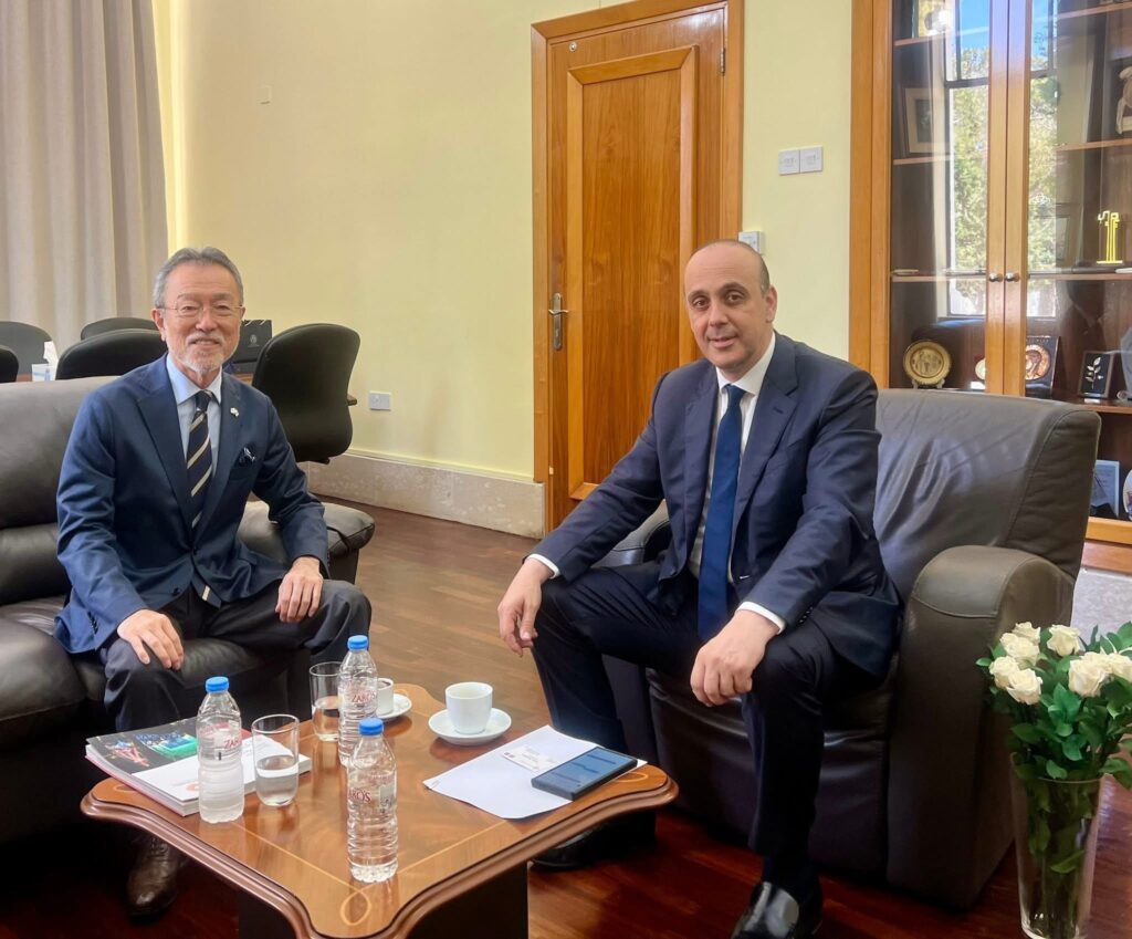 Συνάντηση Δημάρχου Πάφου με πρέσβη της Ιαπωνίας στην Κύπρο