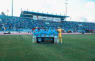 Απονέμει το τρόπαιο στην πρωταθλήτρια Πάφο FC ο Πρόεδρος Χριστοδουλίδης