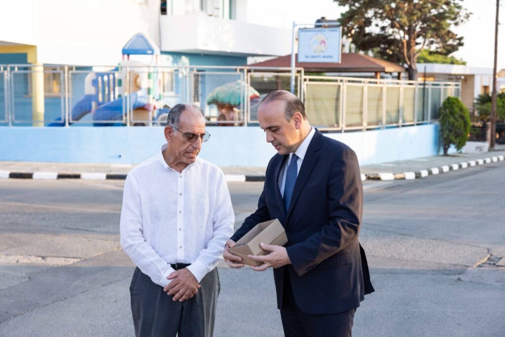 Ονοματοδοσία Δημοτικού Πάρκου “Γεώργιος Χρ. Γεωργιάδης” στην Πάφο (ΦΩΤΟ)