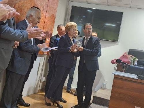 Την Χ. Γιαννάκη τίμησε η Κοινοβουλευτική Επιτροπή Υγείας για την προσφορά της