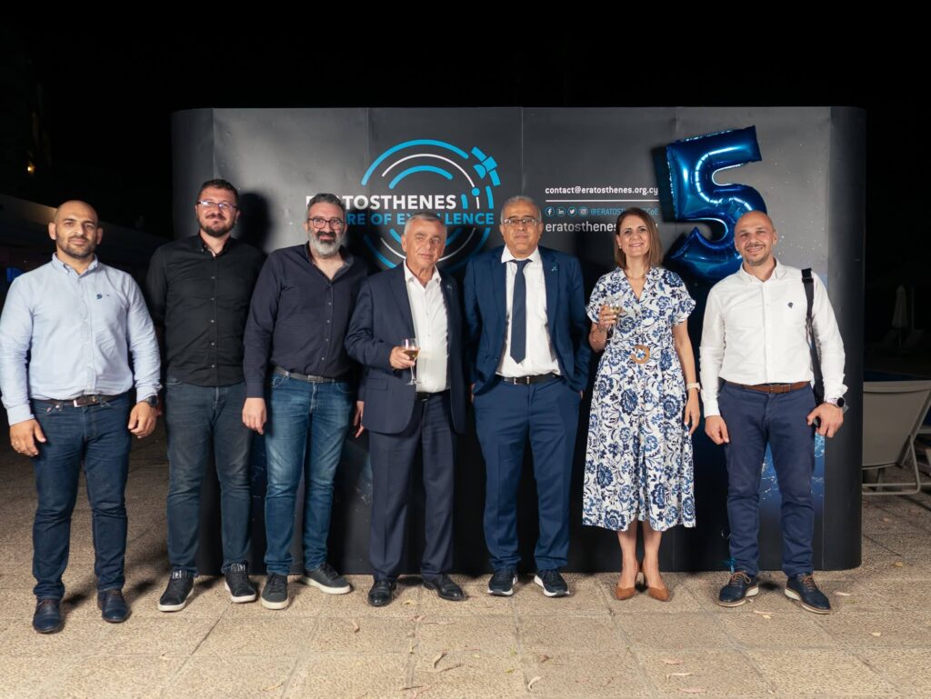 Βραβείο στον Δ.Π.Χρυσοχούς ως αναγνώριση της συνεργασίας του με το Κέντρο Αριστείας Ερατοσθένης