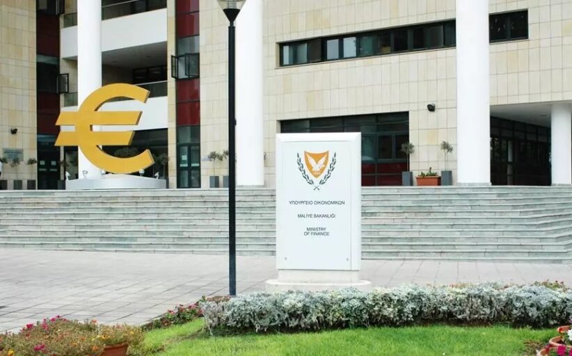 Η μελέτη για το Κέντρο Φιλοξενίας παρουσιάζει τεχνικές αδυναμίες, απαντά το ΥΠΟΙΚ στον Δήμαρχο Πάφου