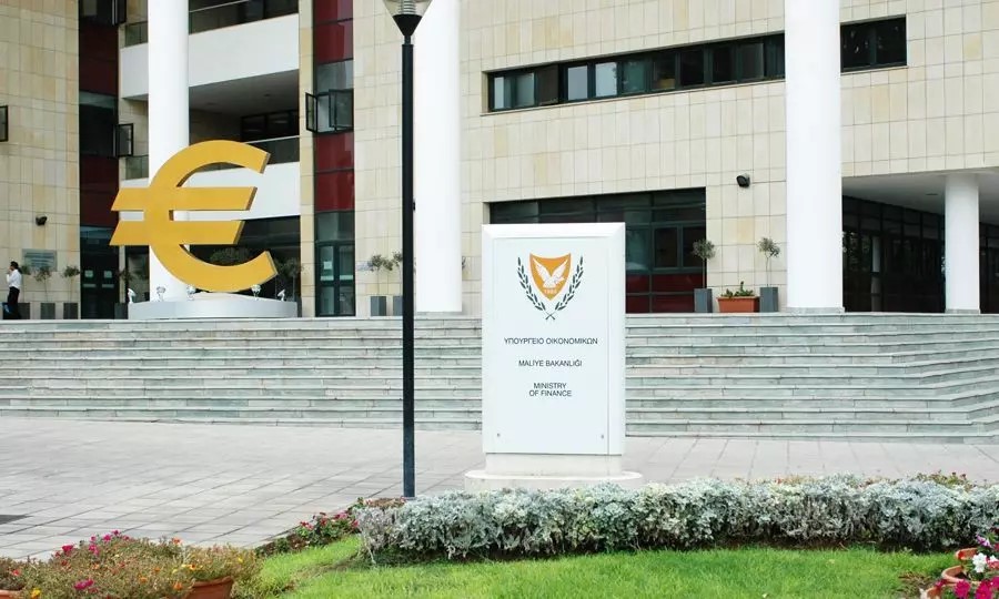 Η μελέτη για το Κέντρο Φιλοξενίας παρουσιάζει τεχνικές αδυναμίες, απαντά το ΥΠΟΙΚ στον Δήμαρχο Πάφου
