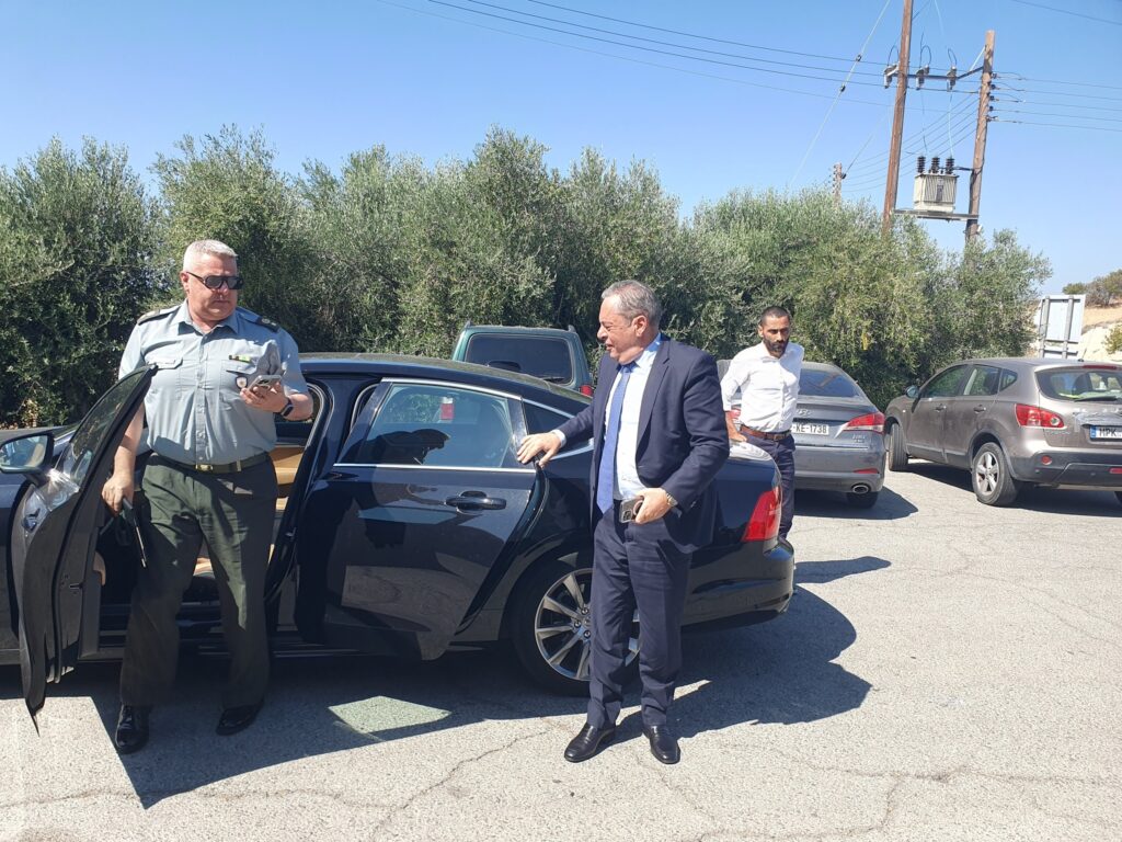 ΥΠΑΜ:  Η Κύπρος δεν πρόκειται να γίνει ορμητήριο πολεμικών επιχειρήσεων