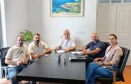 Υπογραφή συμβολαίων για 