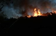 ΤΩΡΑ: Ενημερώνουν οι αρχές-παραμένουν οι φωτιές και ποιοι δρόμοι είναι κλειστοί