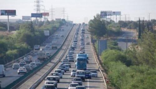 Η αδειοδότηση των οδηγών αποτελεί αποκλειστική ευθύνη του ΤΟΜ, λένε οι Σύνδεσμοι Σχολών Οδηγών