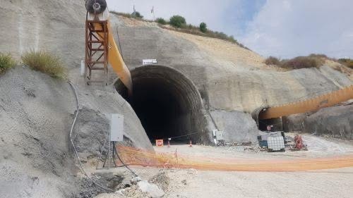 Την πρόσκληση προσφορών για α' φάση αυτοκινητόδρομου Πάφου-Πόλης ανακοίνωσε ο Υπ.Μεταφορών