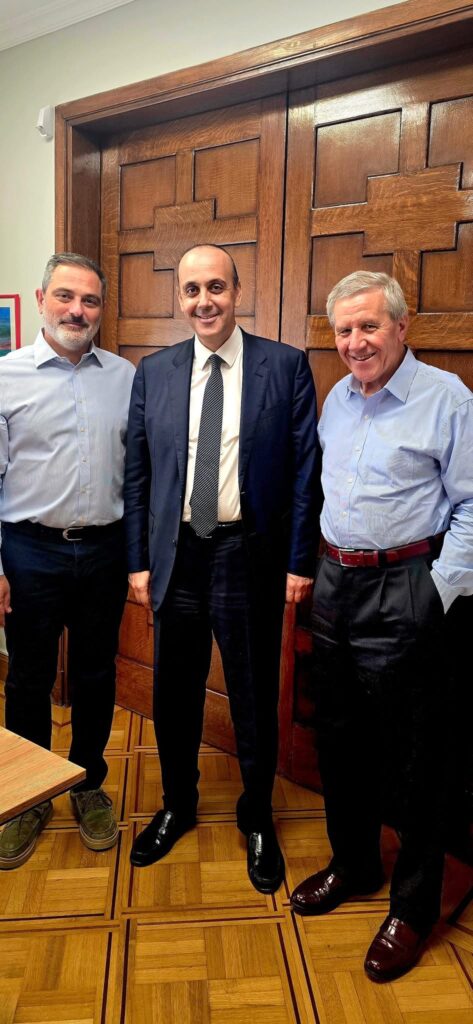 Φαίδωνος: Συνάντηση στην Αθήνα με τον Τσομώκο