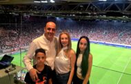 Οικογένεια Φαίδωνος στο γήπεδο, δίπλα στην Πάφο