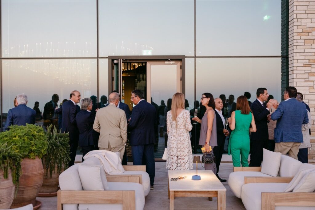 Cap St Georges Hotel & Resort: Σημαντική εκδήλωση του Πανεπιστημίου AUB – Mediterraneo και του Δ. Πάφου με κεντρική συμμετοχή του Οικονομικού Φόρουμ των Δελφών