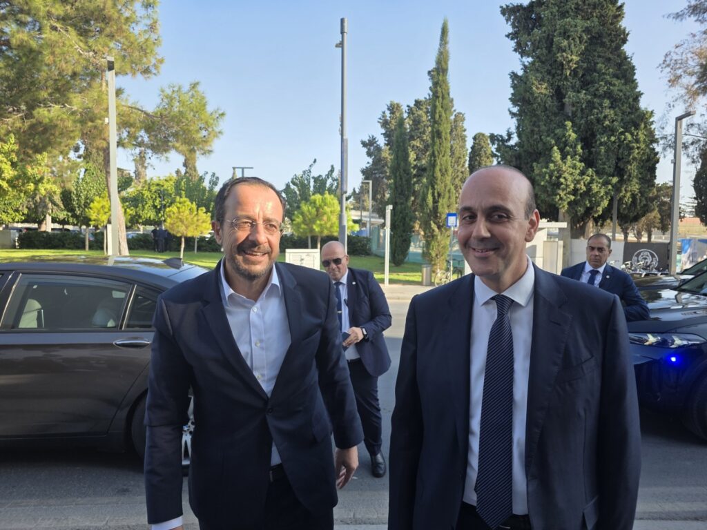 Εθνική πρόκληση η ανάληψη της Προεδρίας του Συμβουλίου της ΕΕ, λέει ο ΠτΔ