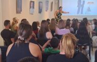 Ξενάγηση στη βιβλιοθήκη της Στέγης Γραμμάτων και Τεχνών