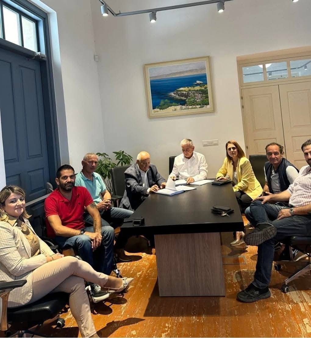 Υπογράφηκαν τα συμβόλαια για αναβάθμιση του Κατασκηνωτικού Χώρου Πόλης Χρυσοχούς