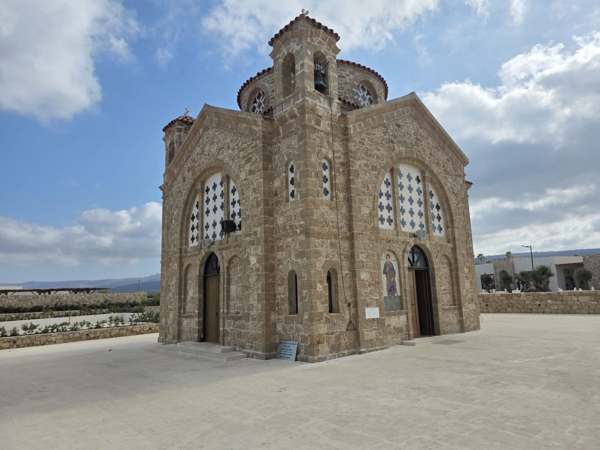 Εγκαίνια ανακαινισμένης Πλατείας Αγίου Γεωργίου Πέγειας