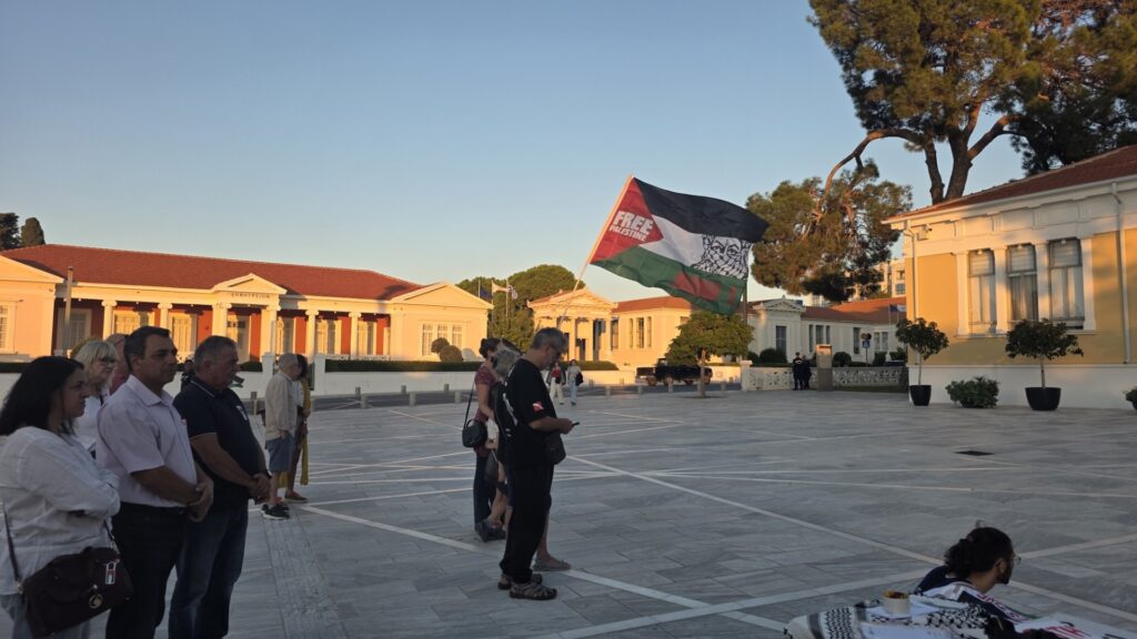 Εκδήλωση διαμαρτυρίας στην Πάφο υπέρ των Παλαιστινίων