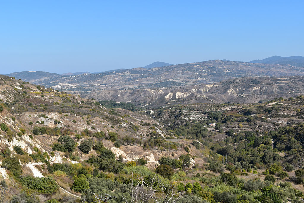 Υπό έλεγχο η φωτιά στη Θελέτρα
