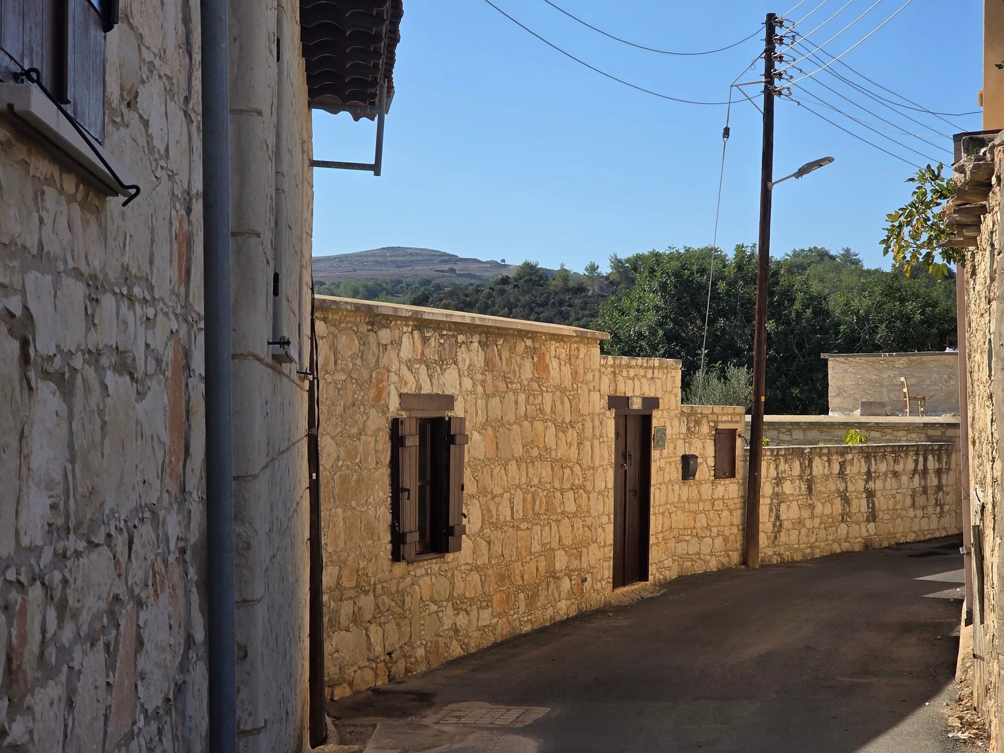 Παραμένουν σε επιφυλακή μετά τις σεισμικές δονήσεις, λέει η Αν. Επαρχος Πάφου