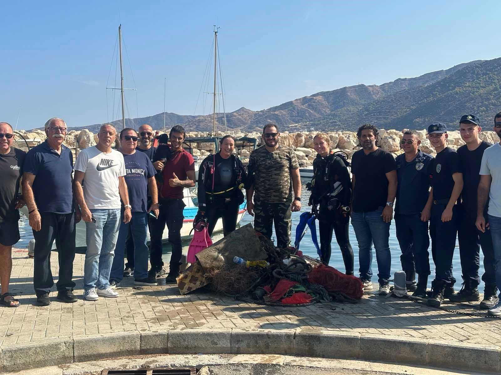 Εκστρατεία καθαρισμού του Βυθού της Θάλασσας στο Λιμανάκι  Πωμού και του χερσαίου χώρου