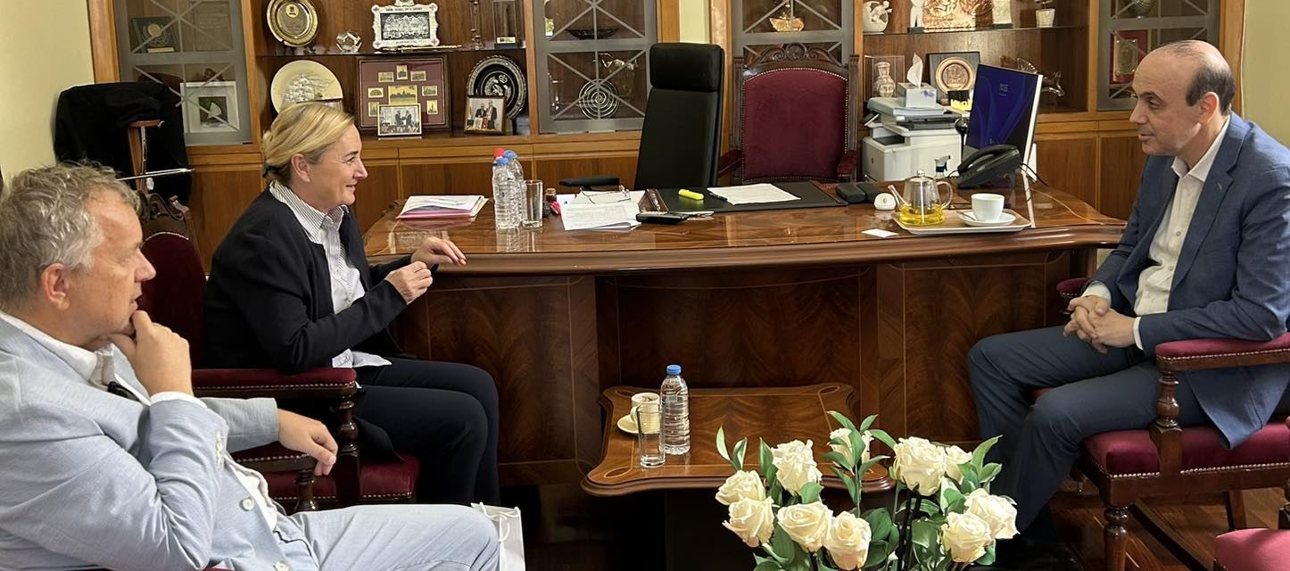 Συμφωνία πολιτιστικής συνεργασίας στη συνάντηση Δημάρχου Πάφου με την Πρέσβειρα της Τσεχίας