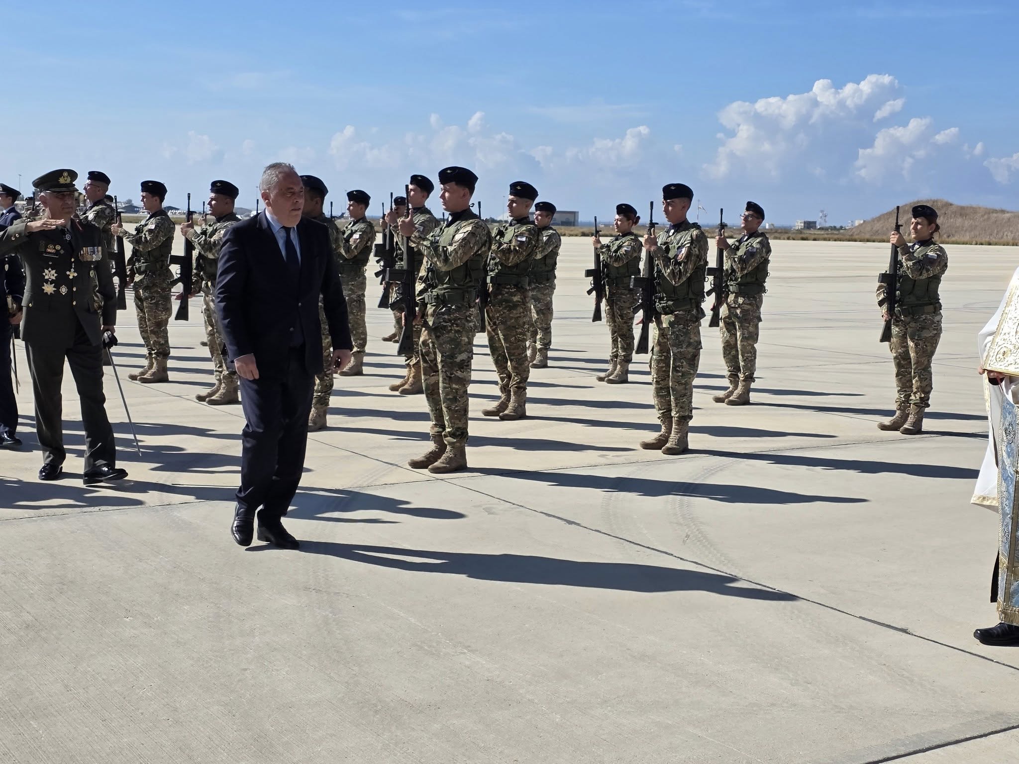 ΥΠΑΜ: Προϋπόθεση για εθνική επιβίωση η ύπαρξη ισχυρών Ενόπλων Δυνάμεων