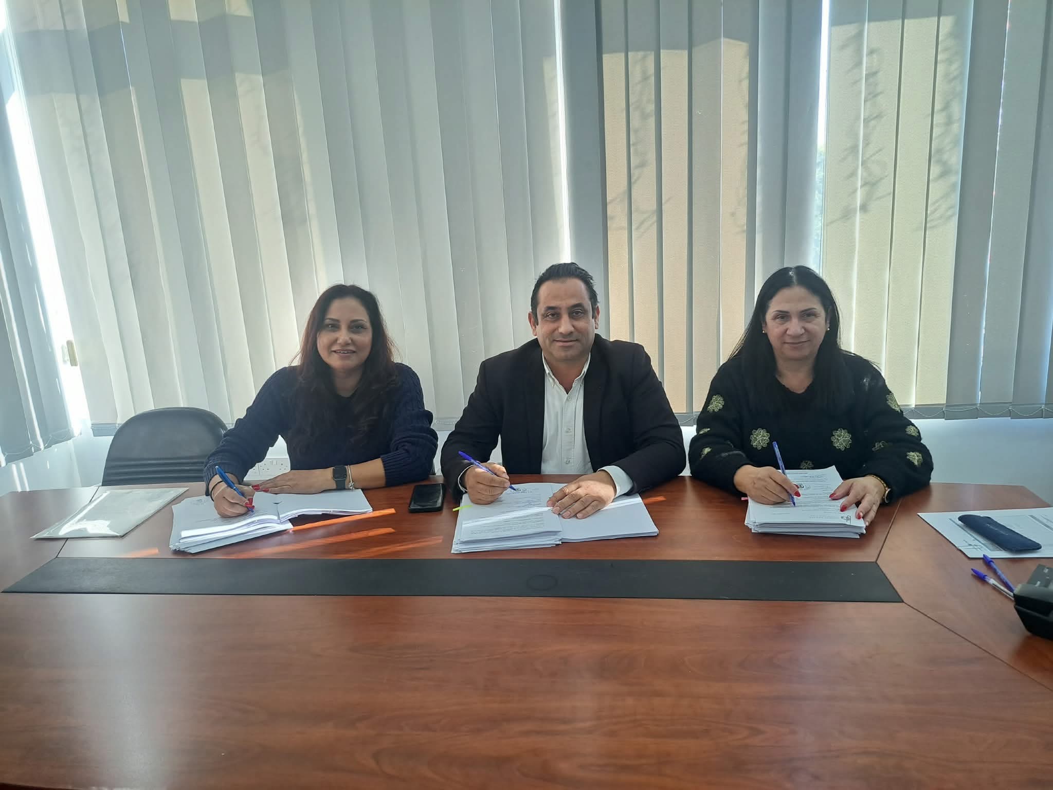 Υπογραφή συμφωνίας Δ. Ακάμας