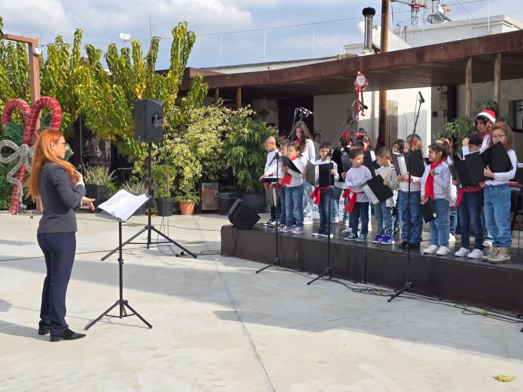 Παιδικά χαμόγελα σκόρπισαν χαρά στον Μούτταλο