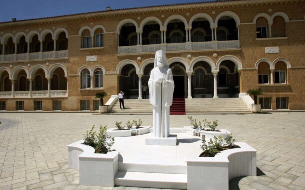 Έντονες αντιδράσεις στην Πάφο για τη μη σύγκληση της Ιεράς Συνόδου και την καθυστέρηση εκλογής νέου Μητροπολίτη