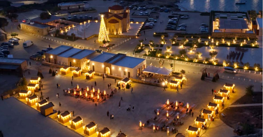 Υπογραφές αυτόγραφων: Σήμερα ο David Goldar στο Cap St Georges Christmas Village