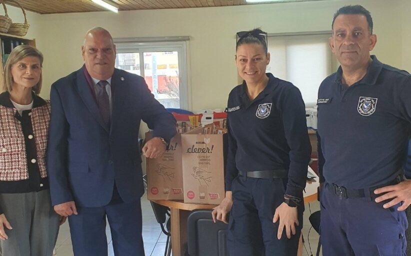 Έμπρακτη στήριξη προς τις ευάλωτες οικογένειες από την Αστυνομία Αεροδρομίου