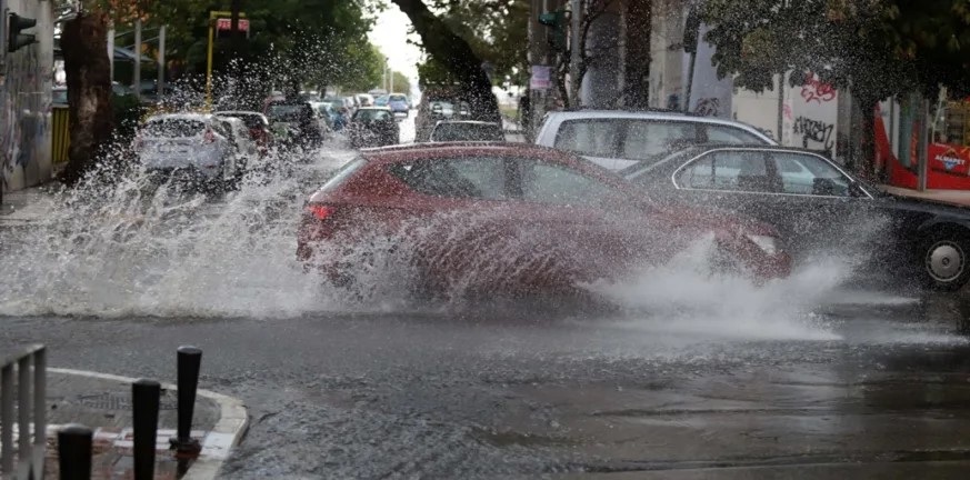 Αυξημένες κλήσεις στην Πυροσβεστική λόγω έντονης βροχόπτωσης στην επαρχία Πάφου