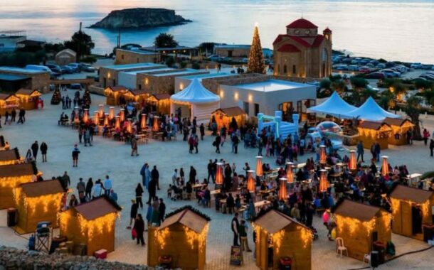 Κέρδισε τις εντυπώσεις το χριστουγεννιάτικο χωριό του του Cap St Georges Hotel & Resort