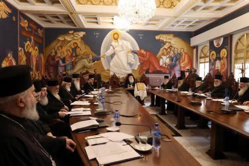 Ιερά Σύνοδος: Απαράδεκτη η προσφυγή Τυχικού στα πολιτικά δικαστήρια