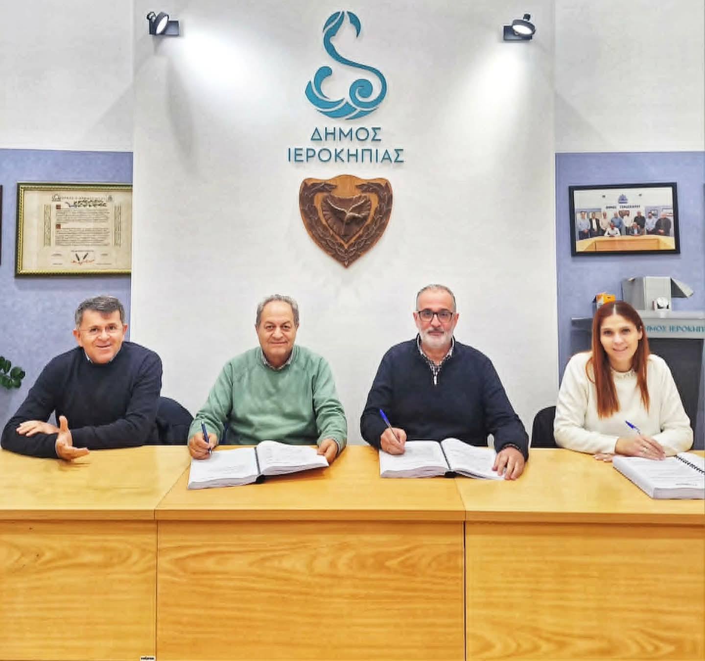 Σε τροχιά επαναλειτουργίας το Ολυμπιακό Κολυμβητήριο Γεροσκήπου μετά την υπογραφή  συμφωνίας €493.854 για την αποκατάσταση της δεξαμενής