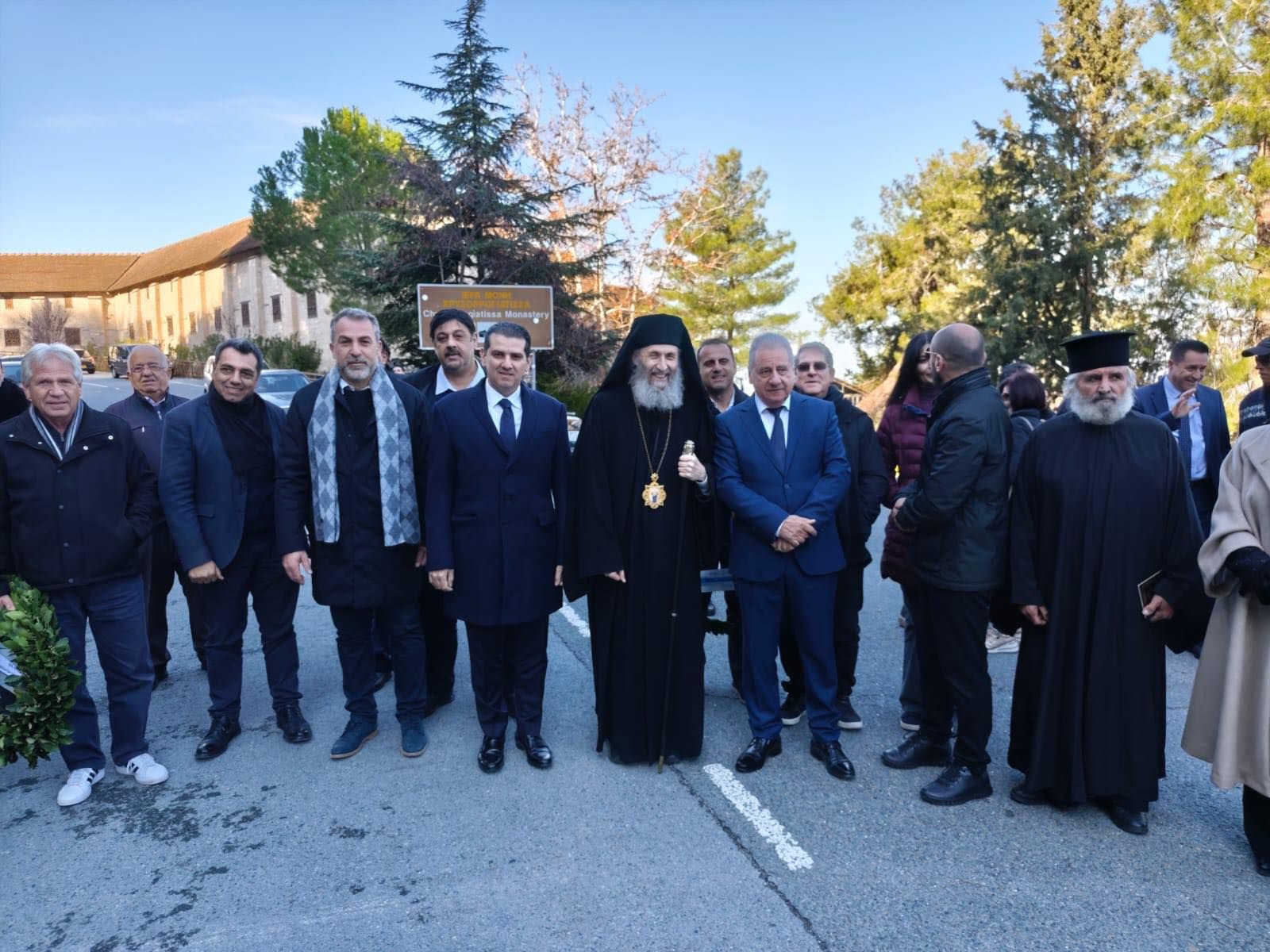 Την ανάγκη για αρραγές πολιτικό μέτωπο σημείωσε ο Υπ. Ενέργειας στο μνημόσυνο Αρχ. Μακαρίου Γ'