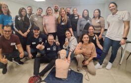 Σεμινάριο εκπαίδευσης καρδιοπνευμονικής αναζωογόνησης σε άτομα με ιδιαιτερότητα στην ακοή