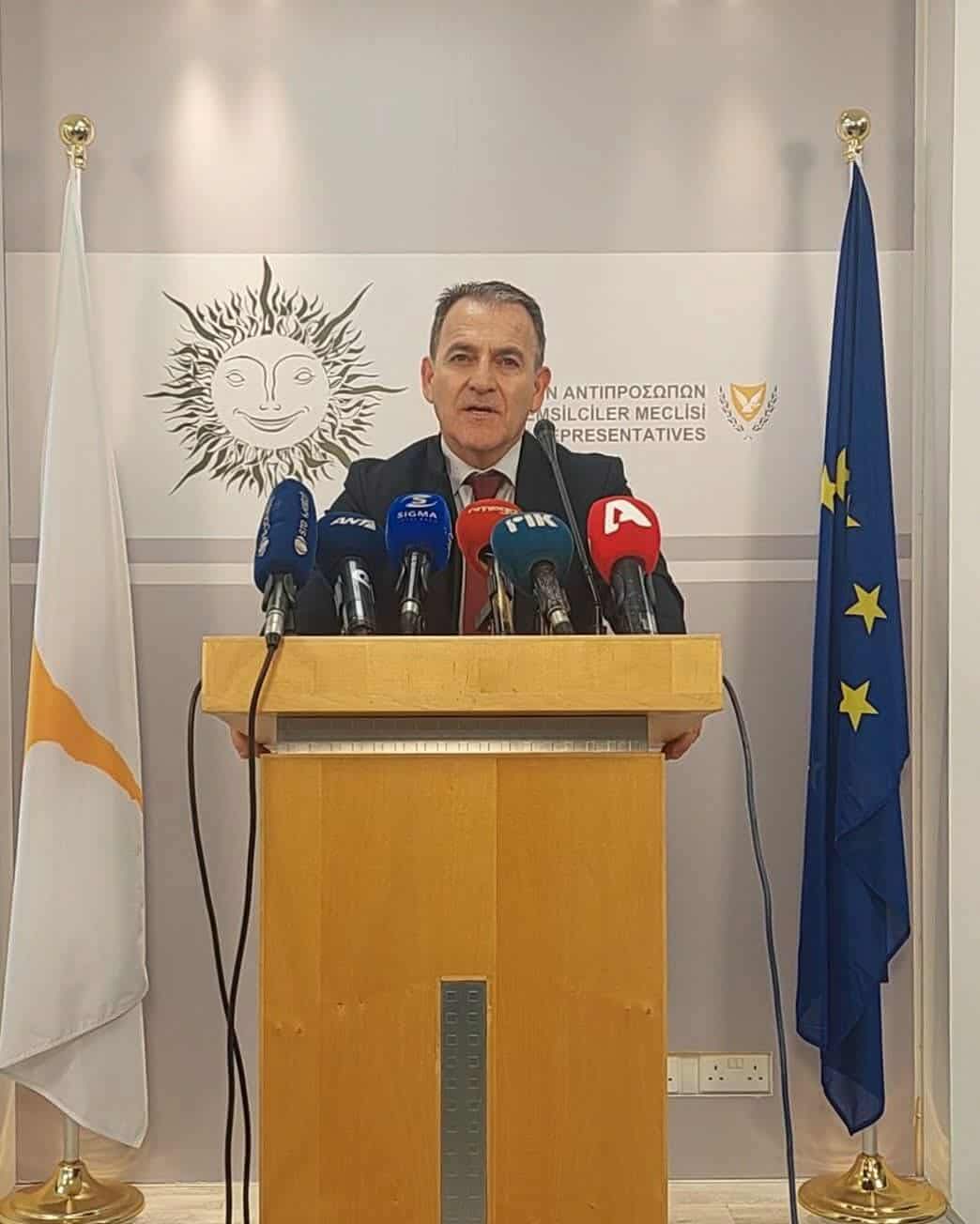 Η ΕΔΕΚ δεν εγκαταλείπει το στόχο για πραγματικά ελεύθερη πρόσβαση των πολιτών στη δικαιοσύνη για οικονομικές διαφορές με τις τράπεζες