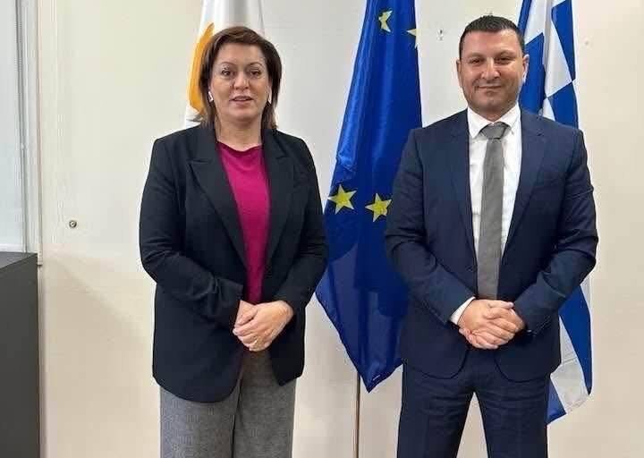 Συνάντηση Πάζαρου με Υπουργό Παιδείας