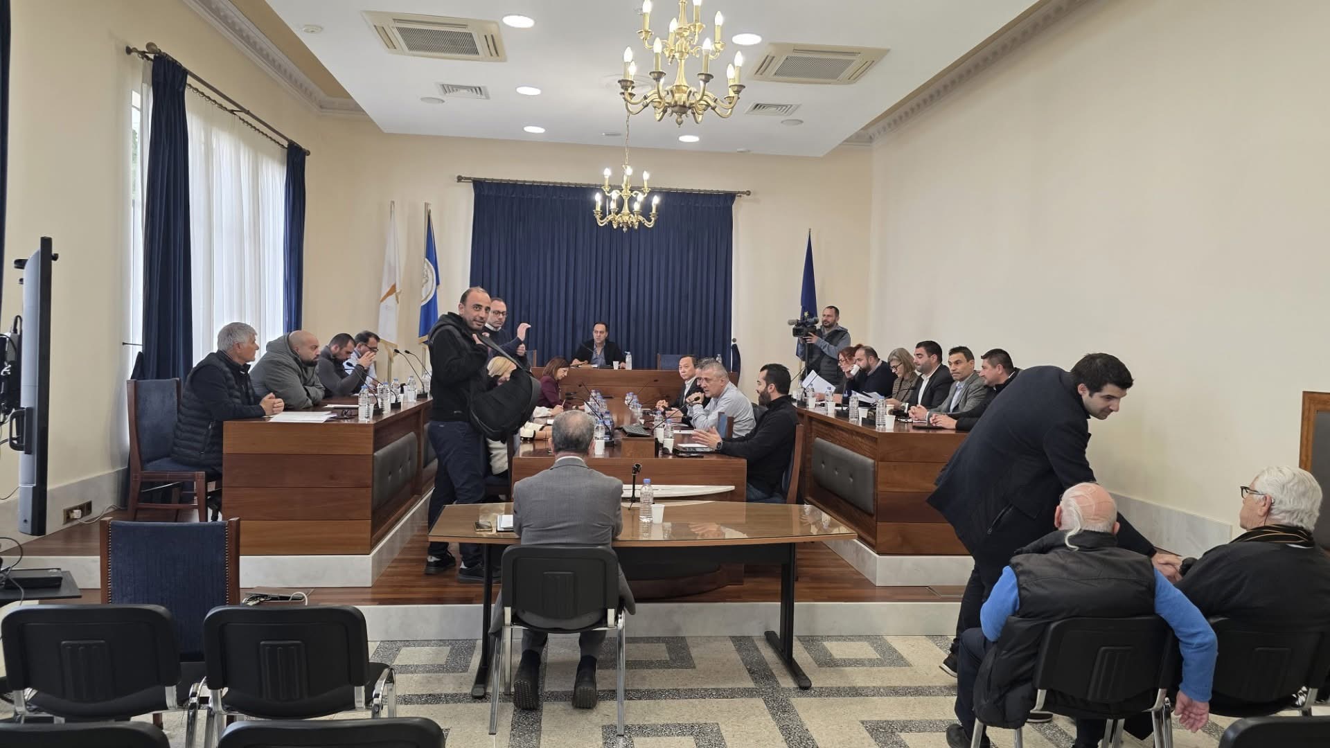 Οδηγίες για συνεργασία με αρχές έδωσε στις υπηρεσίες του Δήμου ο Δημαρχεύων της πόλης