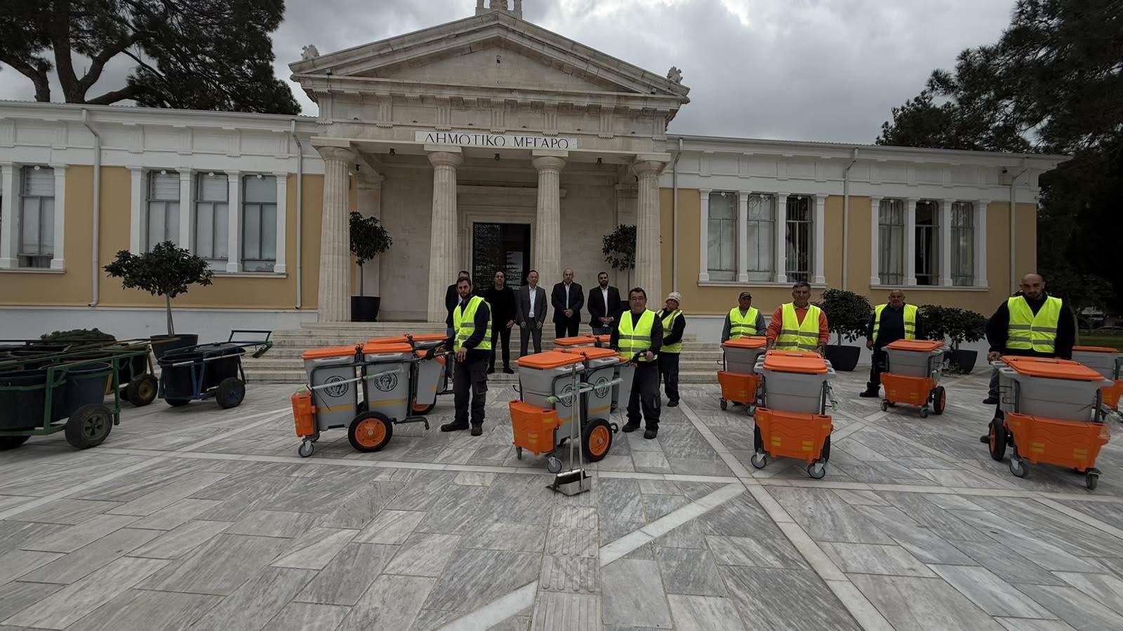 Νέα σύγχρονα αμαξίδια για την ενίσχυση της καθαριότητας στον Δήμος Πάφου