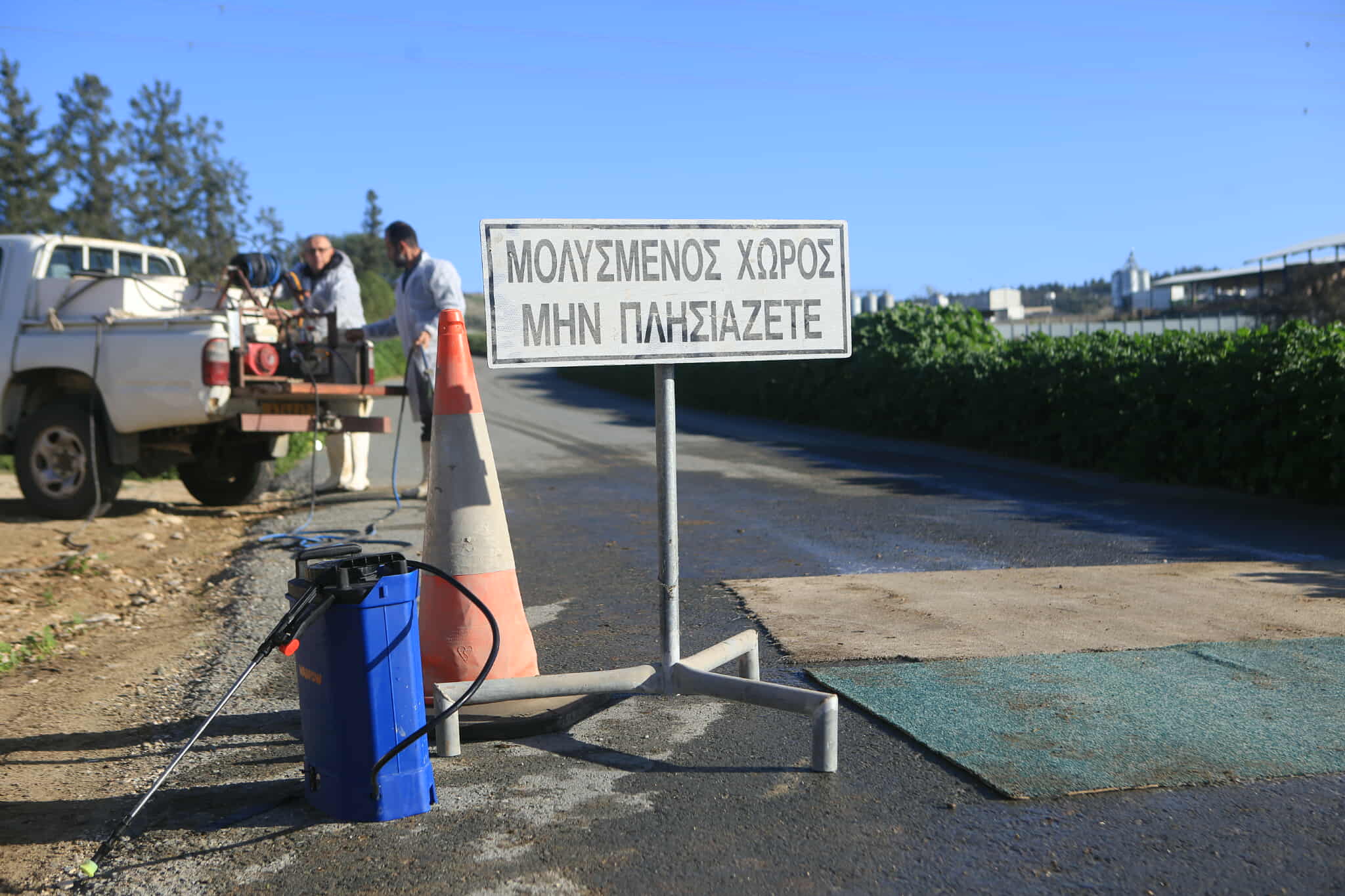 Μέτρα σε 4 επίπεδα για ανάσχεση του αφθώδους πυρετού