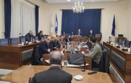 Διακόπηκε η συνεδρίαση του Δημοτικού Συμβουλίου Πάφου εν μέσω απουσιών και αποχωρήσεων