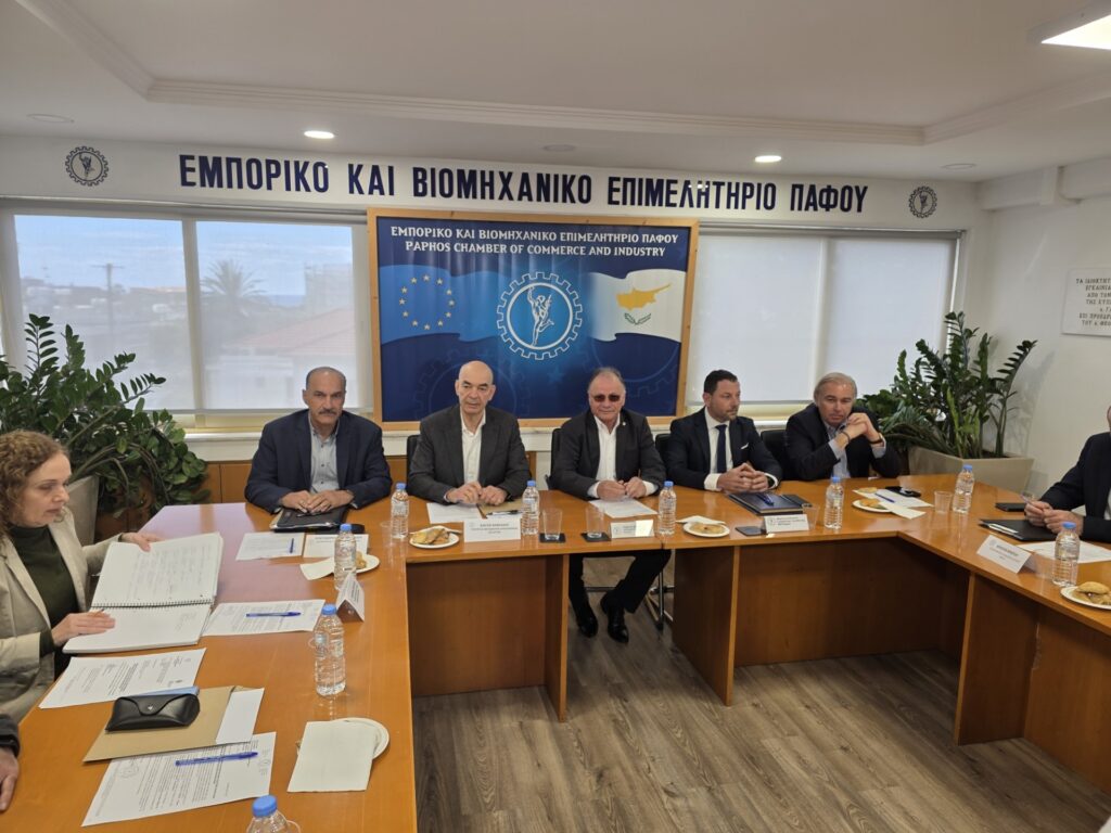 «Τα έργα προχωρούν χωρίς ανατροπές» :Διαβεβαιώσεις Βαφεάδη από τη σύσκεψη στο ΕΒΕ Πάφου