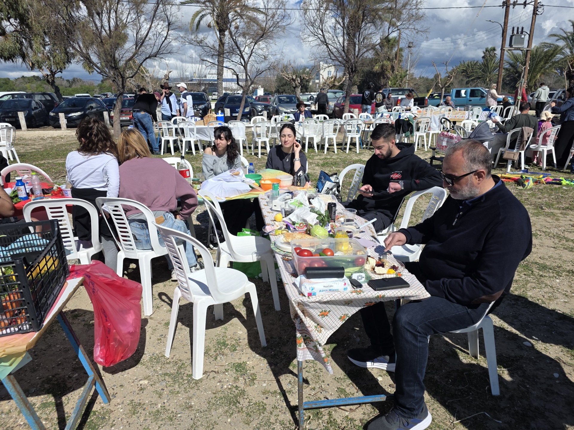 Τα παραδοσιακά έθιμα της Καθαράς Δευτέρας στην Πάφο: Μια γιορτή παράδοσης και συλλογικότητας