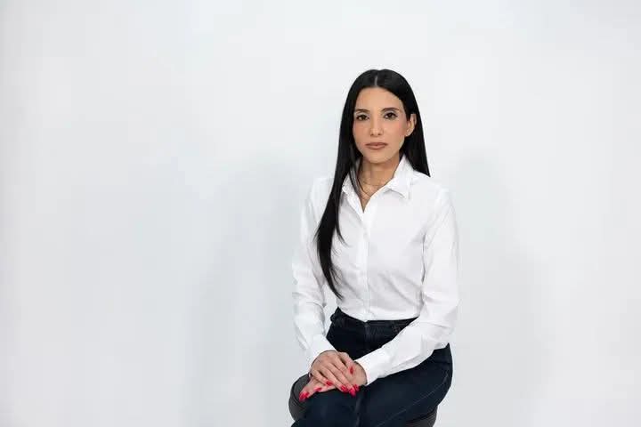 Νικολεττα Κωνσταντίνου.: 15 Χρόνια Κόπου Χάνονται σε Λίγες μέρες