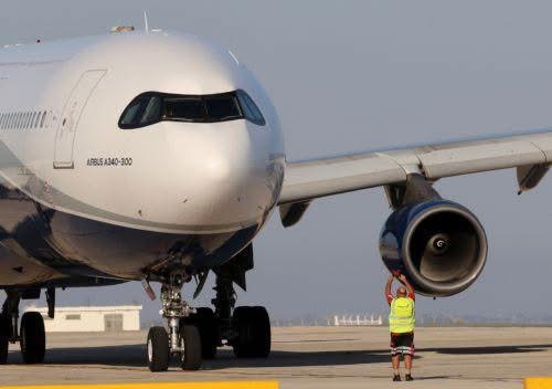 Αφίχθηκε η πρώτη πτήση επαναπατρισμού Κυπρίων από Ντουμπάι