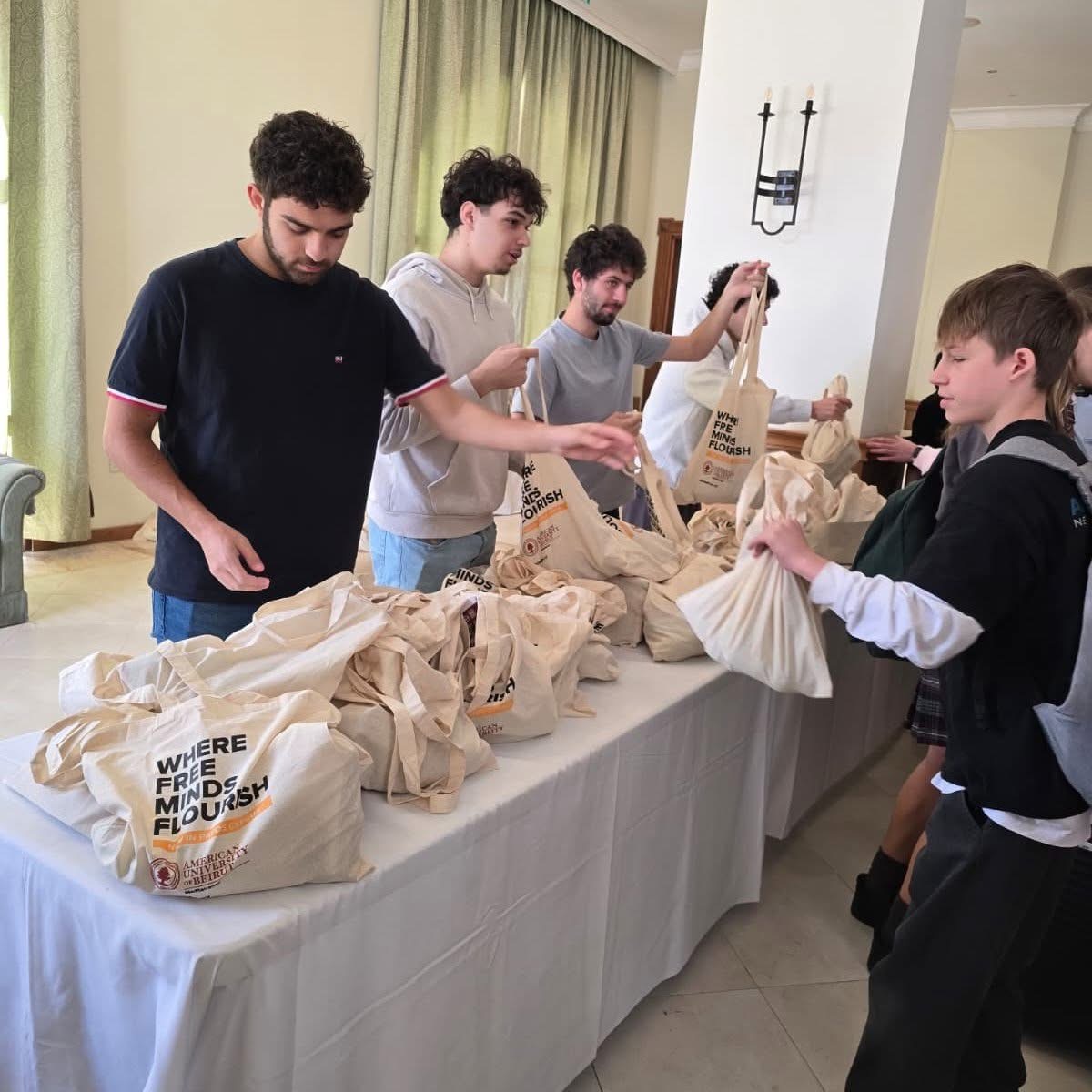 Το AUB Mediterraneo στο επίκεντρο της διεθνούς μαθηματικής δραστηριότητας