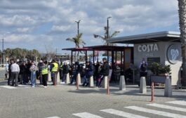 Ενημερώθηκαν από ΠΑ για εκκένωση, λένε κοινοτάρχης Μανδριών και αντιδήμαρχος Τίμης